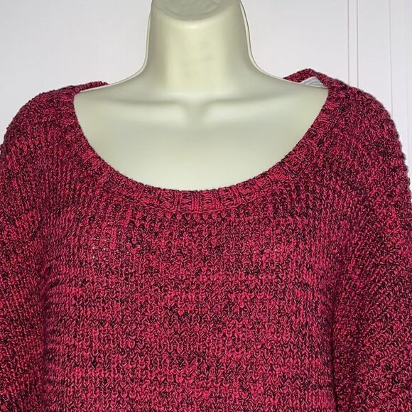 Victoria’s Secret red & black cotton slouchy sweater - Picture 2 of 10